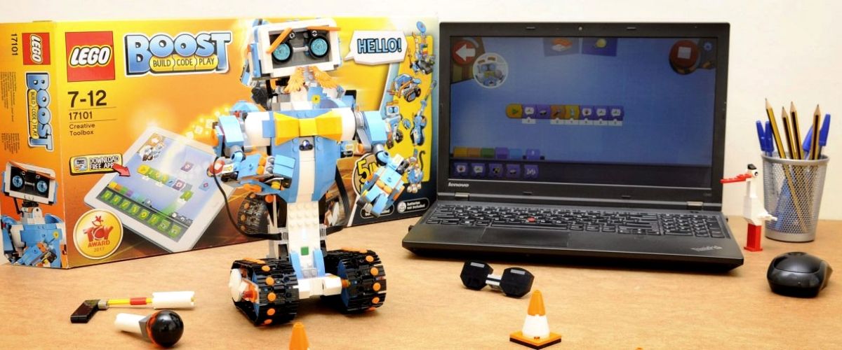 LEGO Boost Review: Is better than WeDo 2.0?